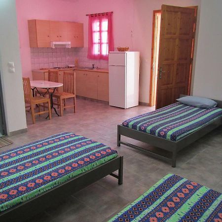 "Action" House In Leonidio 4-Beds Leonídion Exterior foto
